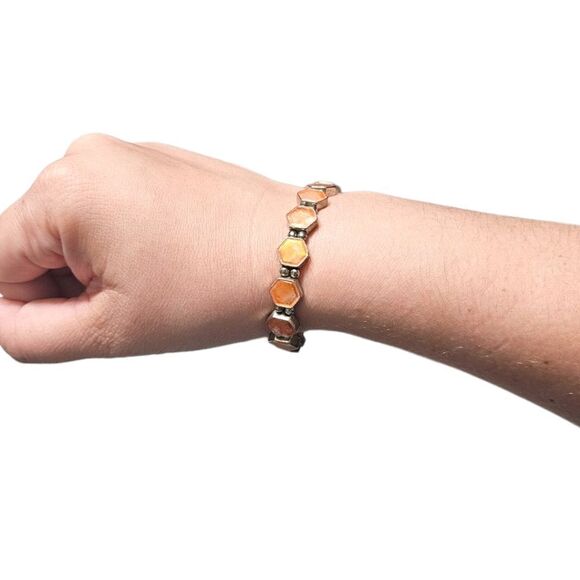 Vintage Iridescent Coral Octagon Stretch Bracelet - Picture 7 of 16